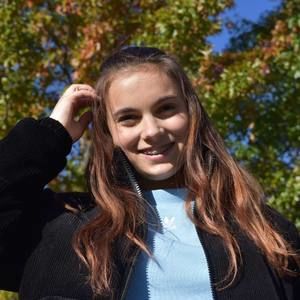 Meet your Posher, Juliette